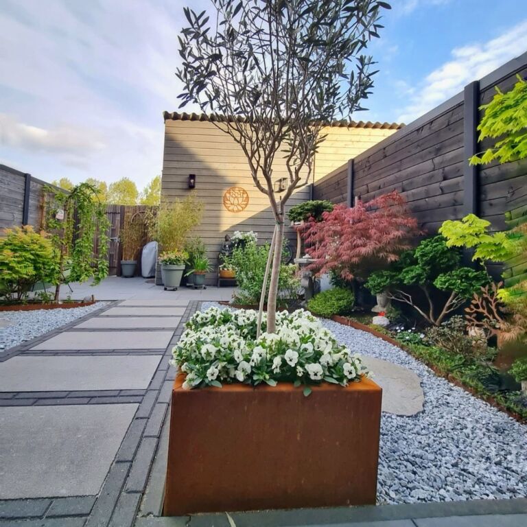 Decorazione da parete in acciaio Corten Fiore di Loto