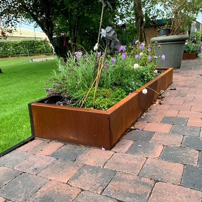 Muro di sostegno diritto in acciaio Corten 100 cm (altezza 40 cm)