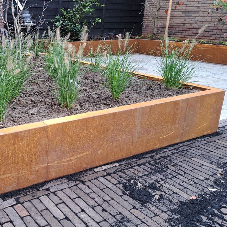 Muro di sostegno diritto in acciaio Corten 150 cm (altezza 40 cm)