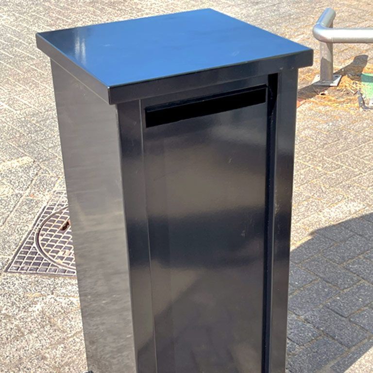 Cassetta delle lettere in acciaio verniciato a polvere Arizona Tipo S